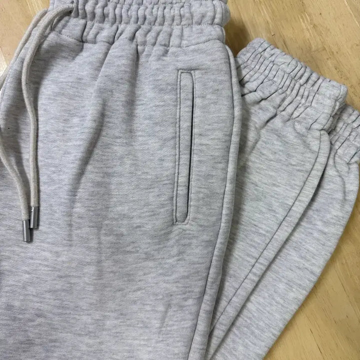 [BUNJANG] Nomellert Hampton Sweat Jogger Pants Melange Oat / 노멜렛 햄튼 스웻 조거팬츠 멜란지오트밀 42