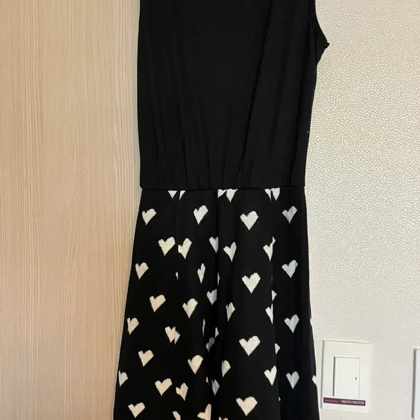 [BUNJANG] Black Heart Pattern Midi Dress / 블랙 하트 패턴 원피스