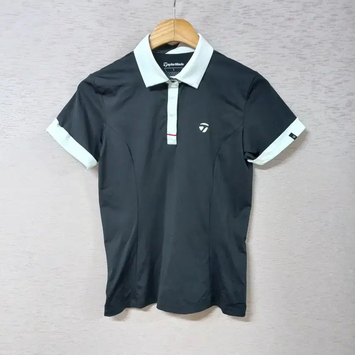 [SOLD OUT] B5-1/테일러메이드 블랙 반팔 티셔츠 여성