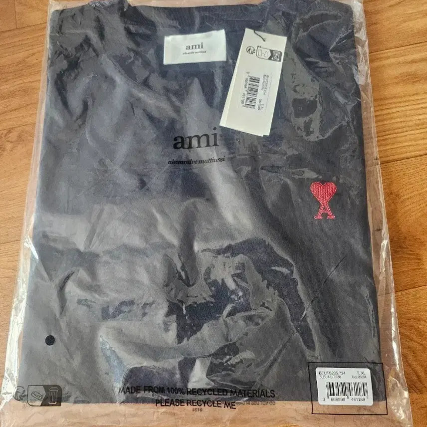 [BUNJANG] AMI Paris Small Heart Logo Long Sleeve Navy XL / 아미 스몰 하트 로고 롱슬리브 네이비 XL
