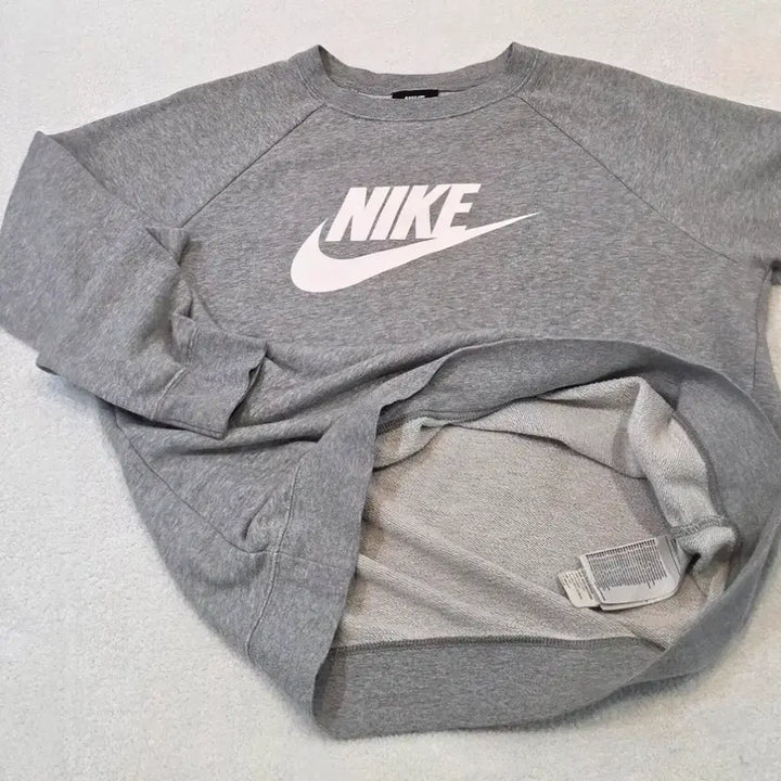 [BUNJANG] Nike Grey Sweatshirt - Women&