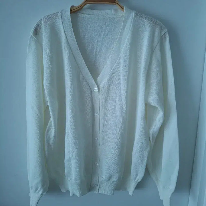 [BUNJANG] Ivory Knit Cardigan (Size 55-66) / 니트 가디건55~66반