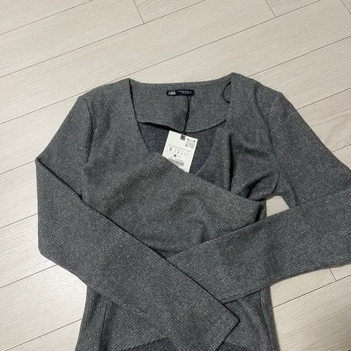 [BUNJANG] Zara Charcoal Knit Sweater (S) / (새상품) 자라 회색 차콜 니트 s