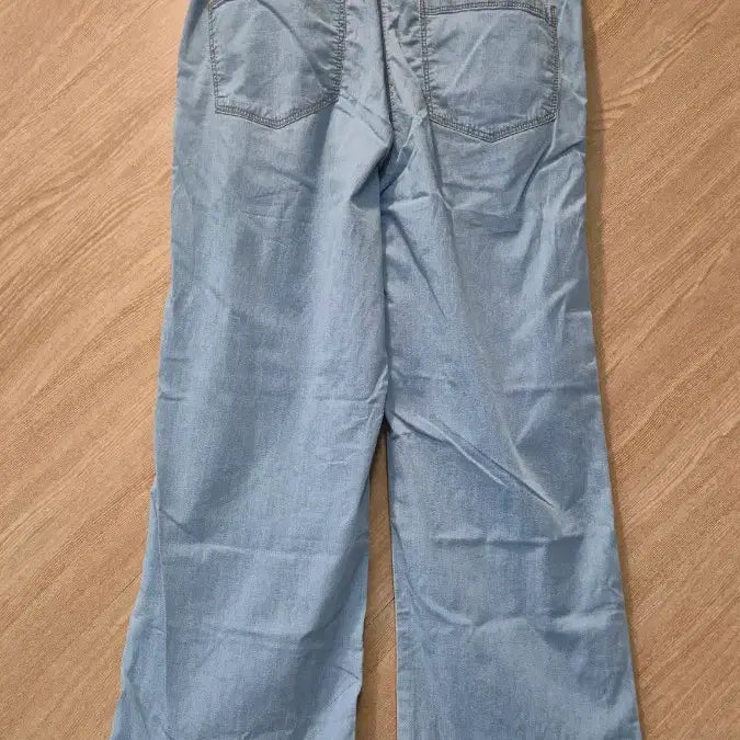 [BUNJANG] AROUND 23 Light Blue Denim Wide Pants (Size M) / AROUND 23 연청 데님 와이드 팬츠