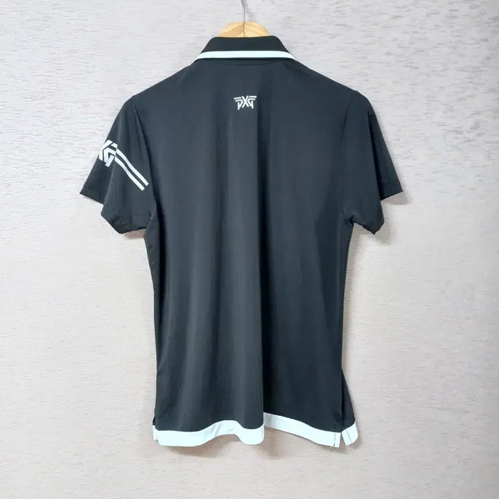 [SOLD OUT] B5-1/PXG 블랙 반팔 카라티 여성
