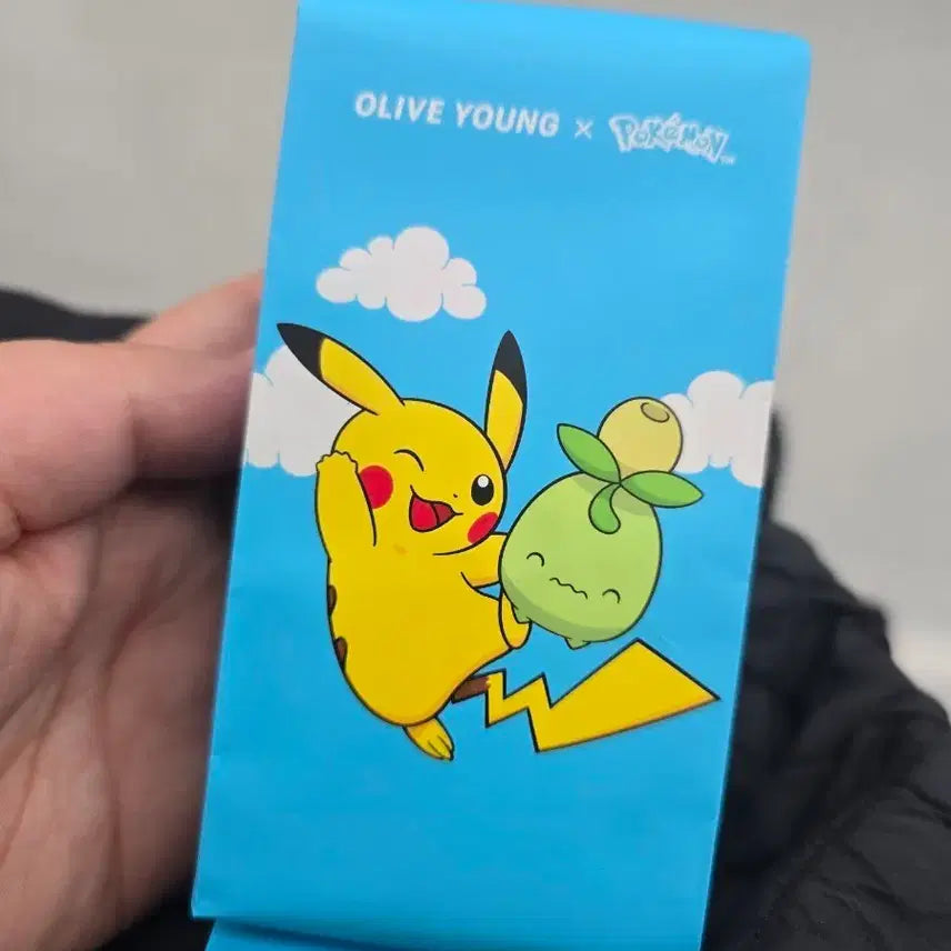 [BUNJANG] Olive Young Pokemon Collaboration Film Camera (Random) / 올리브영 포켓몬 필름카메라 랜덤