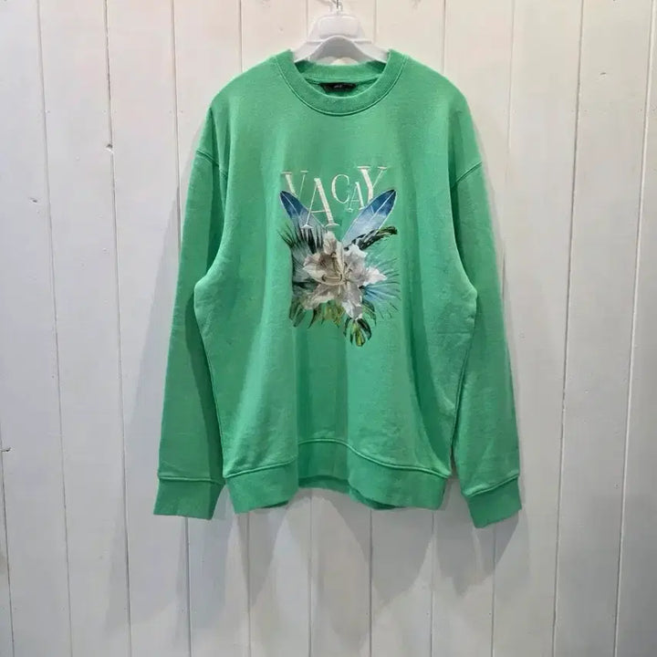 [BUNJANG] Neon Green Sweatshirt / 맨투맨