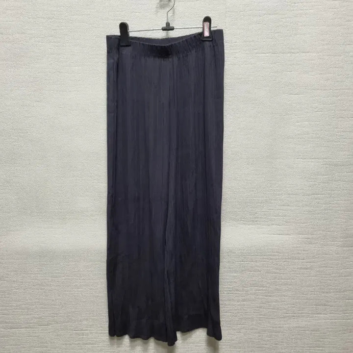 [BUNJANG] Pleated Wide Slacks Navy / w324 플리츠 와이드 팬츠