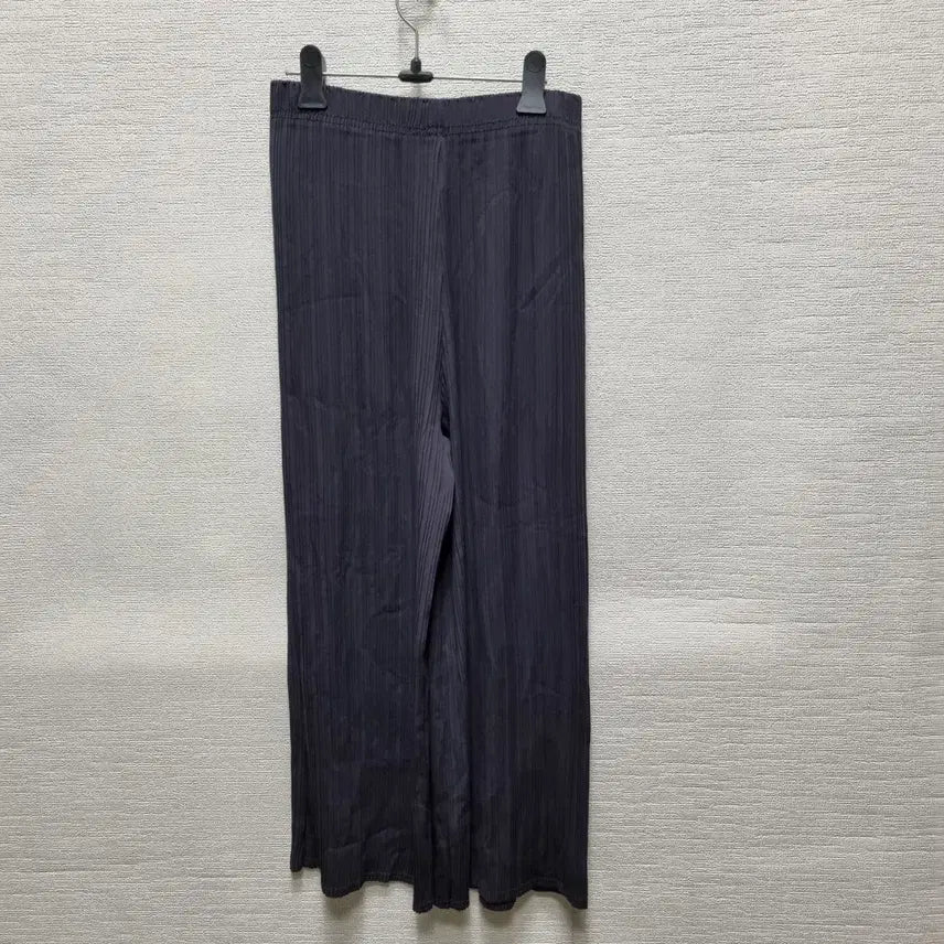 [BUNJANG] Pleated Wide Slacks Navy / w324 플리츠 와이드 팬츠