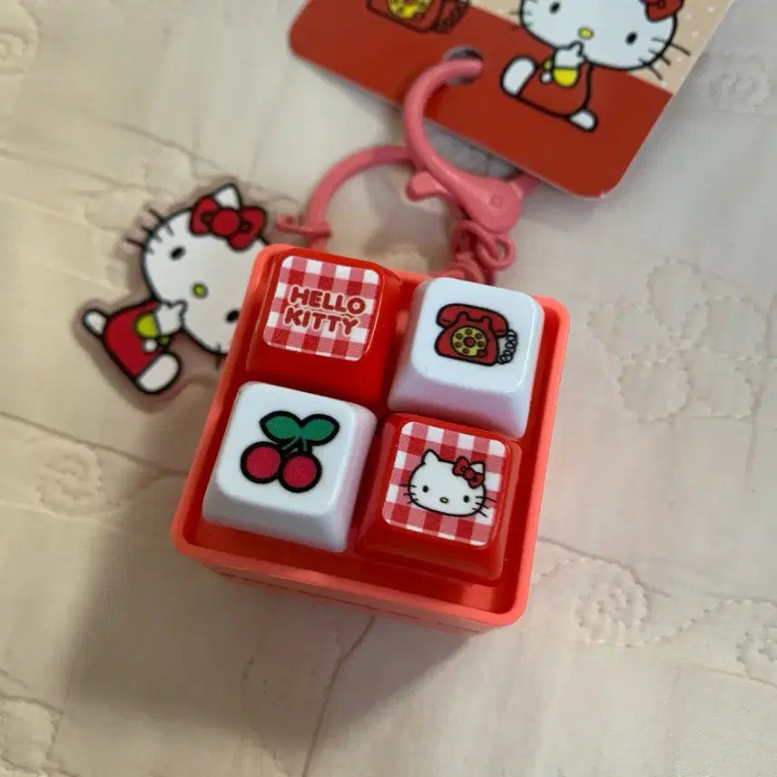 [BUNJANG] Sound &amp; Light-Up Kitty Keycap (Licensed) / 소리, 불빛나는 키티 키캡(라이센스 정품)