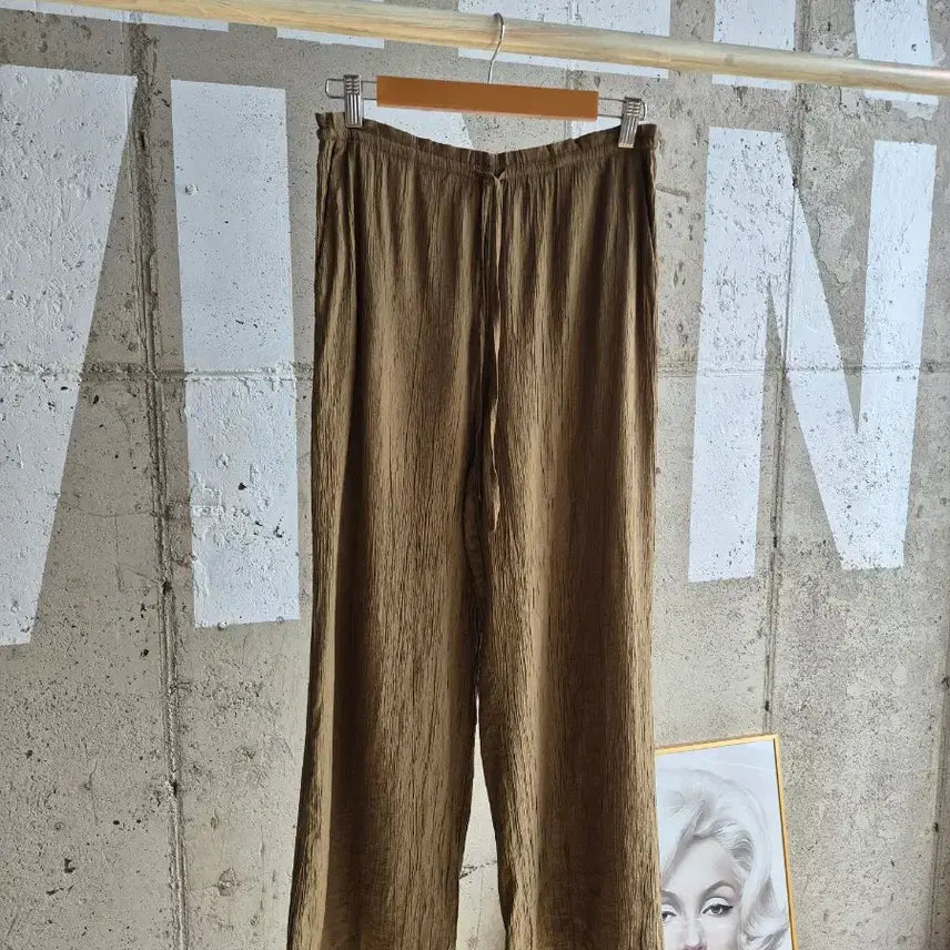[SOLD OUT] 자라 시원 주름 와이드팬츠