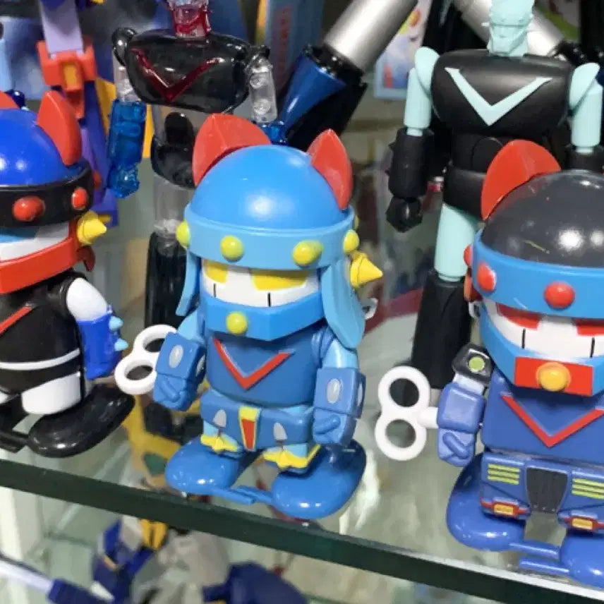 [SOLD OUT] 새상품) 로보트태권브이 태엽피규어