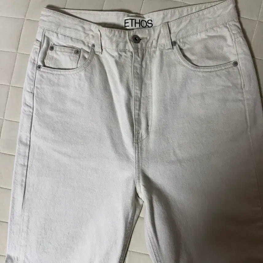[BUNJANG] Ethos Cream Denim Pants / 에토스 데님 크림