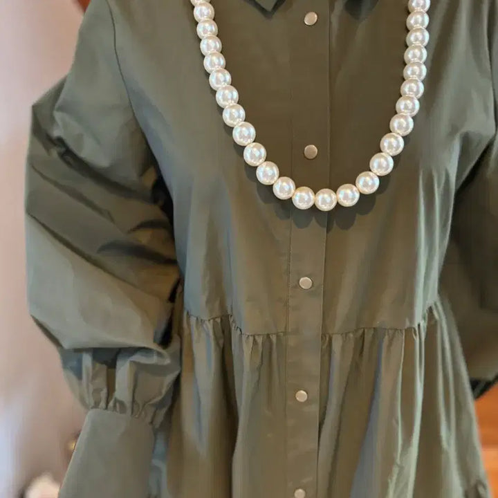 [BUNJANG] Khaki Long Shirt Dress / 카키색 롱 셔츠 원피스. 바스락 힘 있음