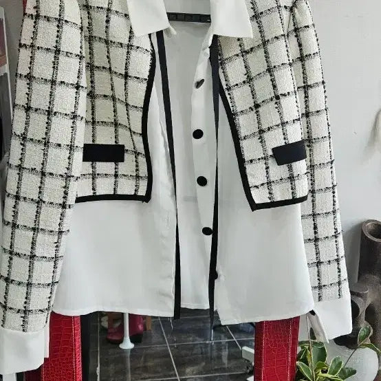 [BUNJANG] Tweed Check Jacket with Attached Blouse / 트위드 체크 자켓 + 블라우스