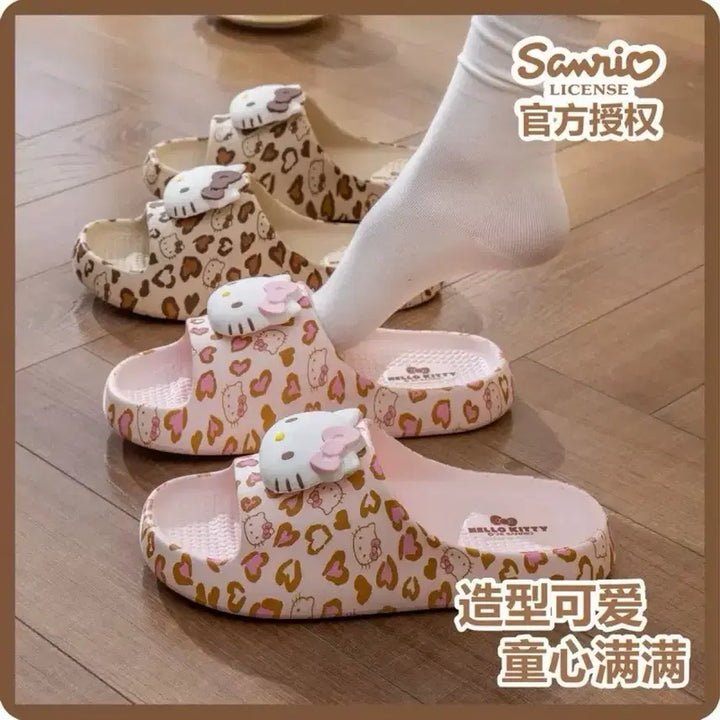 [BUNJANG] Sanrio Hello Kitty Leopard Print Slippers / 산리오 헬로키티 호피 슬리퍼