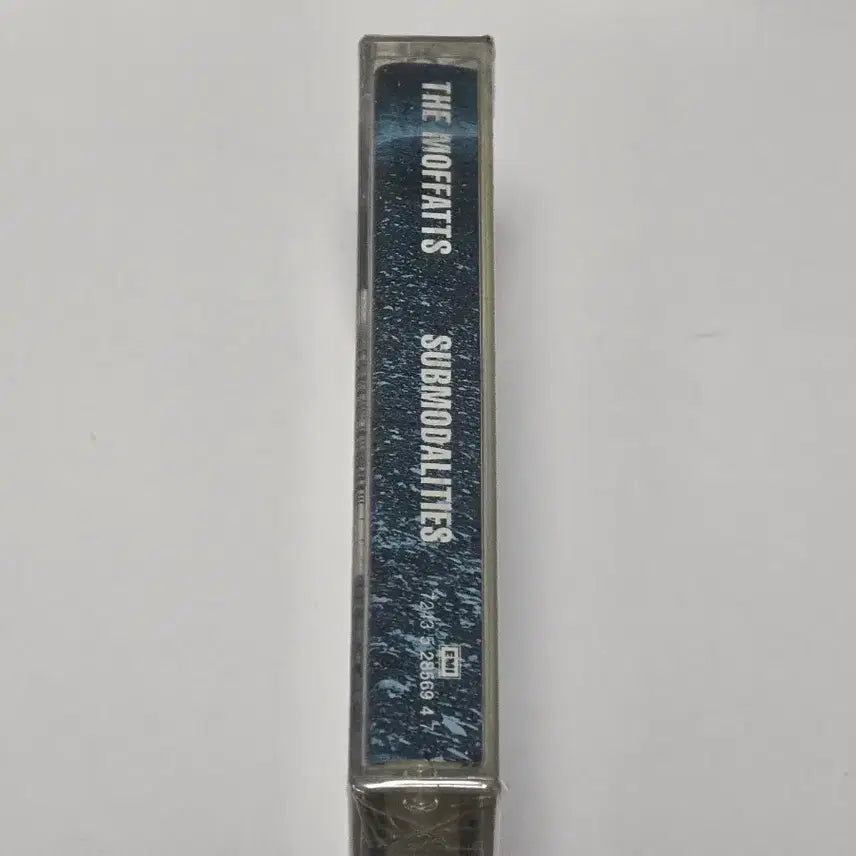 [BUNJANG] The Moffatts Submodalities Cassette Tape (Korean Edition, Sealed, Rare) / [미개봉/희귀] 더 모팻츠(The Moffatts) - Submodali