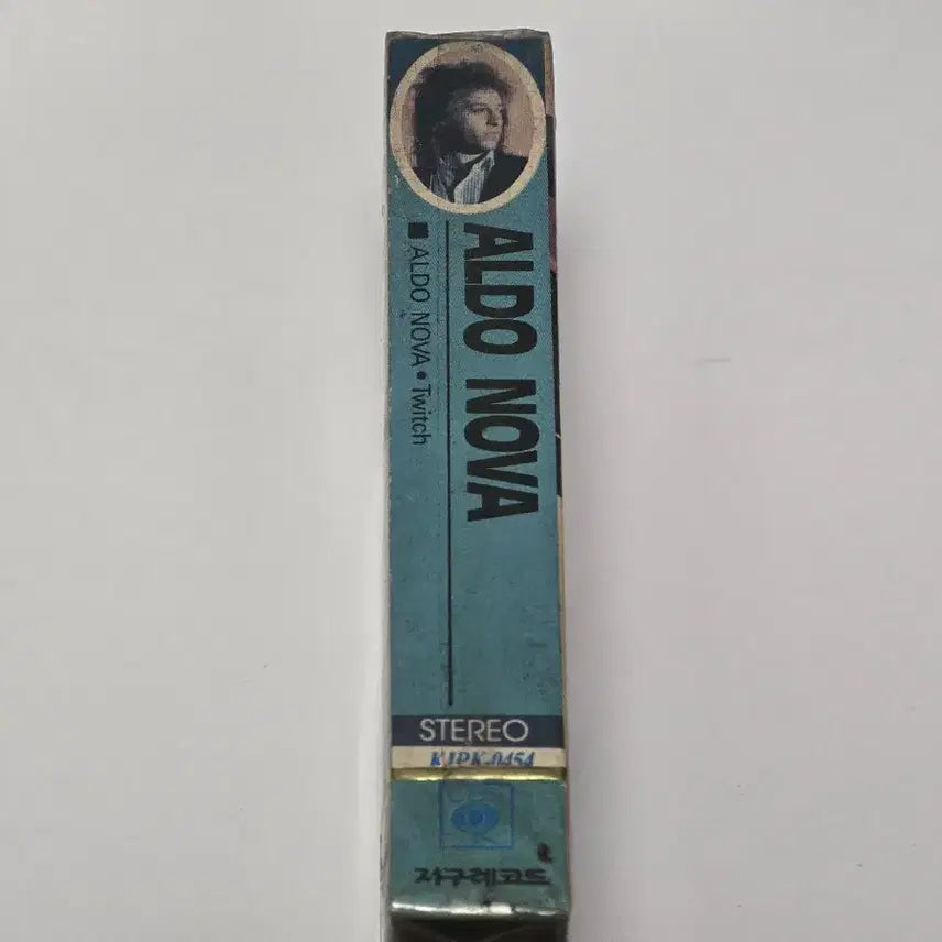 [BUNJANG] Aldo Nova Twitch Cassette Tape (Sealed) / [미개봉] 알도 노바(Aldo Nova) - Twitch 카세트 테이프