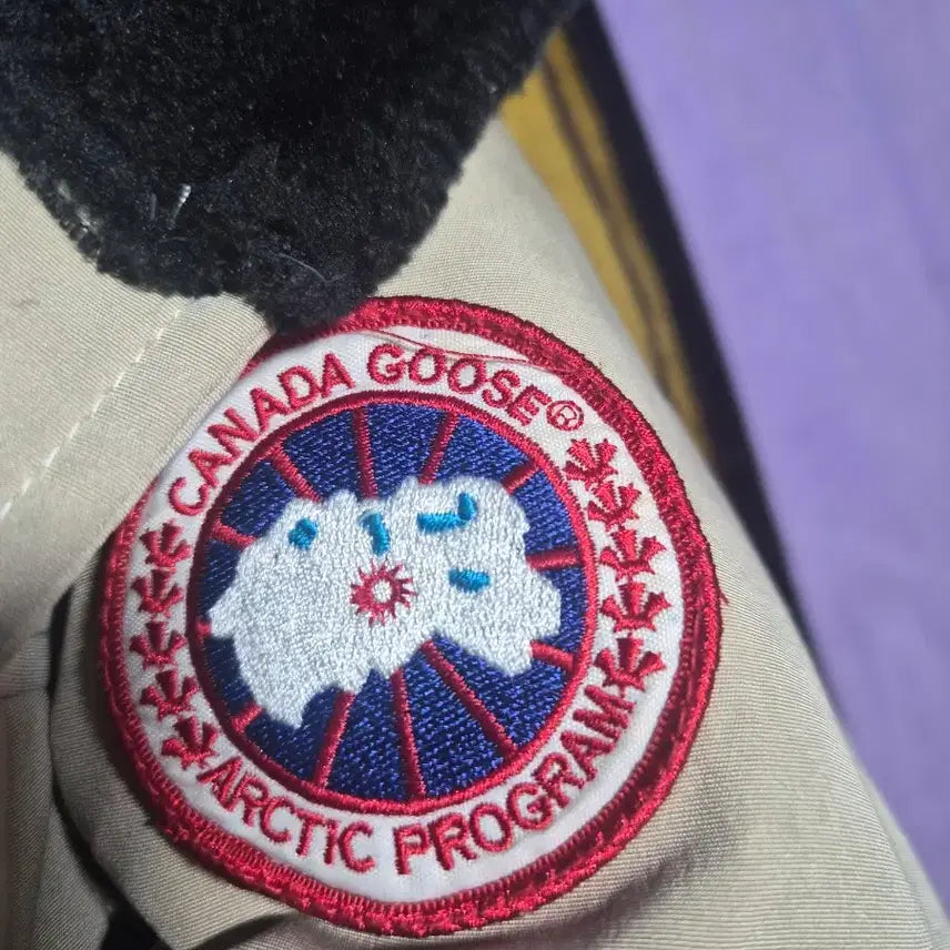 [BUNJANG] Canada Goose Expedition Parka Beige / 캐나다구스 패딩 아이보리색