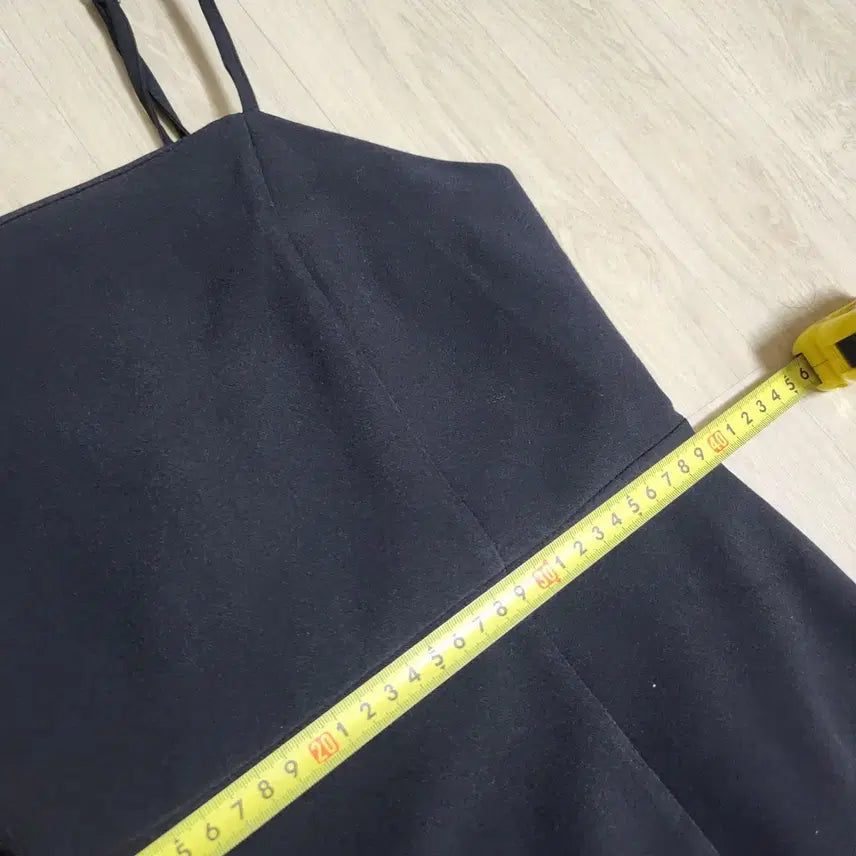 [SOLD OUT] 뷔스티에 머메이드롱원피스
