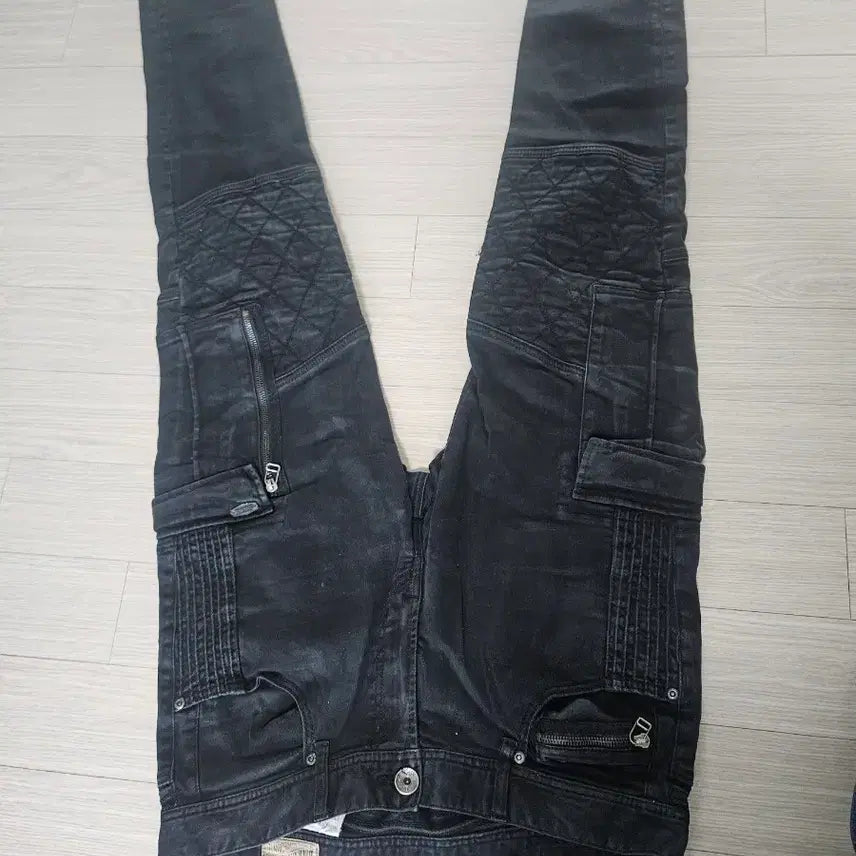 [BUNJANG] Buckaroo Black Washed Denim Cargo Pants / 버커루블랙 워싱  데님 바지