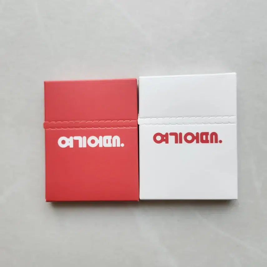 [BUNJANG] G-Dragon Passport Photo Photocard Set (Type A/B) - Sealed / mama 여기어때 지드래곤 지디 포토카드 여권사진 AB타입 세트 미개봉