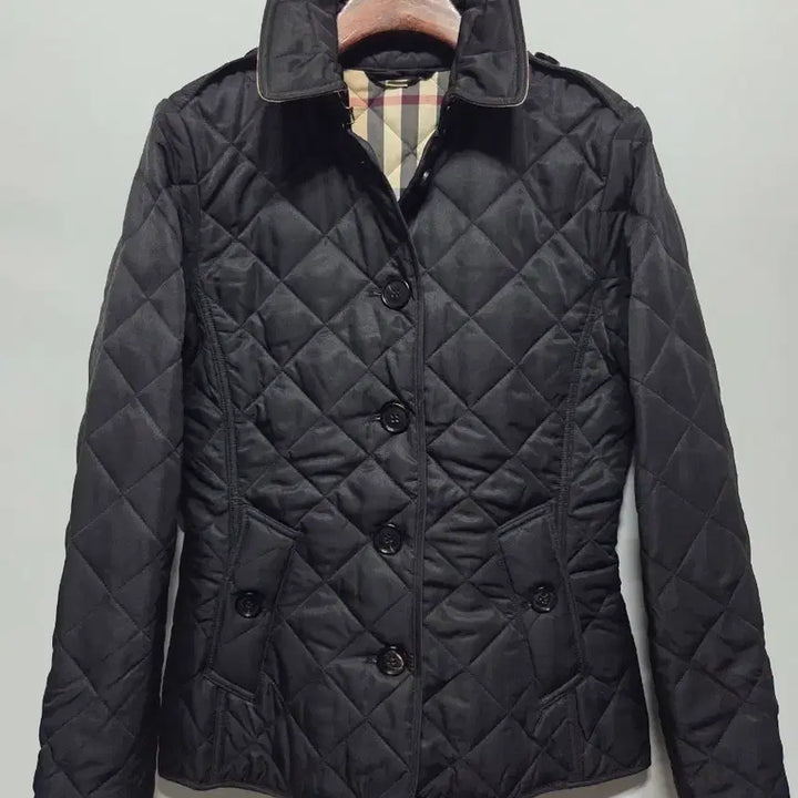 [SOLD OUT] (90) 55  버버리 블랙 퀼팅 자켓