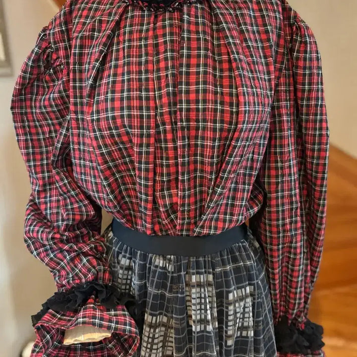 [BUNJANG] Check Pattern Blouse / 체크 패턴 블라우스