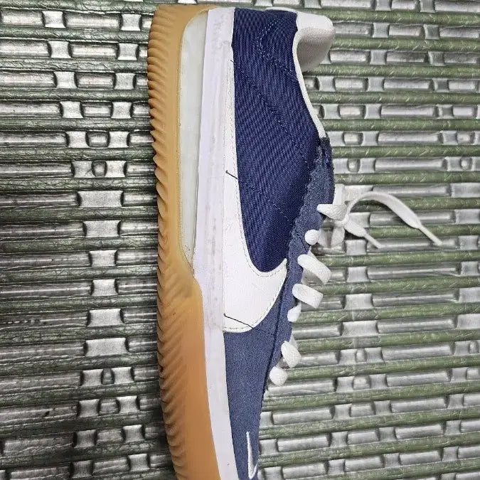 [BUNJANG] Nike BRSB Navy White Sneakers / 나이키 BRSB 네이비 화이트 275 (DH9227-401)