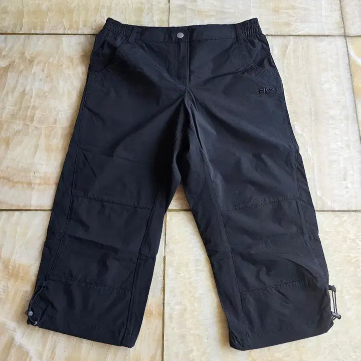 [SOLD OUT] 휠라 블랙 카프리 팬츠 67 거의 새것