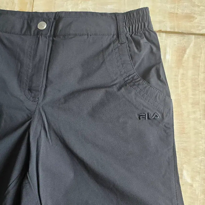 [SOLD OUT] 휠라 블랙 카프리 팬츠 67 거의 새것