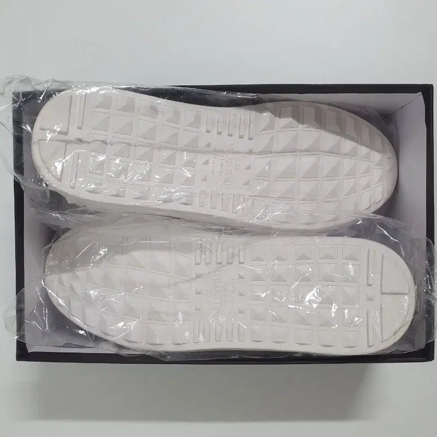 [SOLD OUT] 발렌티노 메탈릭 스트라이프 오픈 스니커즈 (화이트 레드)