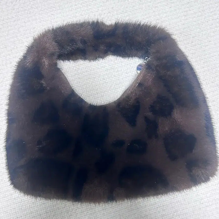 [BUNJANG] Brown Leopard Fur Shoulder Bag / 브라운 레오파드 퍼 숄더백