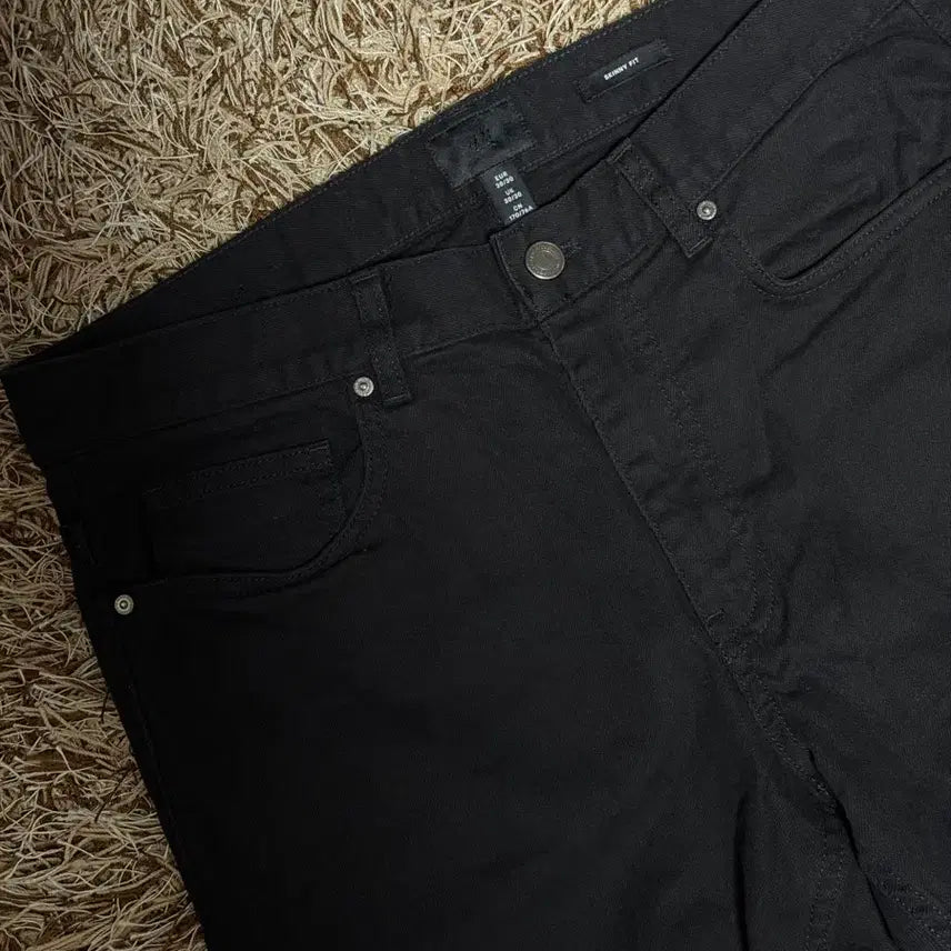 [BUNJANG] H&amp;M Black Skinny Fit Denim Pants / H&amp;M 스키니핏 블랙 데님 바지