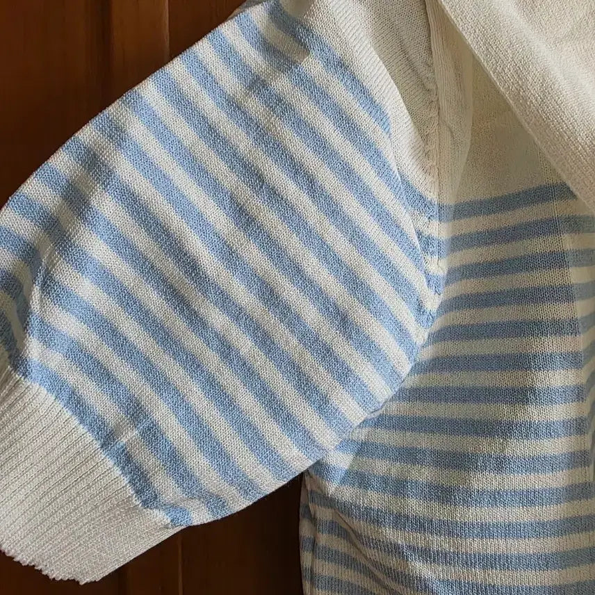 [BUNJANG] Stripe Short-Sleeve Knit Top / (새상품) 어부바 스프라이프 반팔 니트