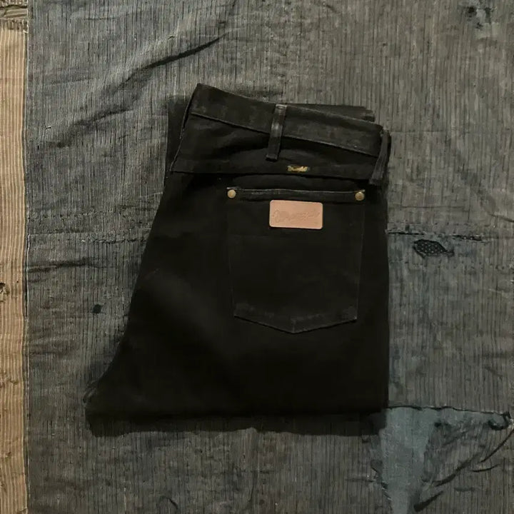 [BUNJANG] 1990s Wrangler 13MWZWK Black Denim Pants / 90s USA 빈티지 랭글러 13MWZWK 블랙 데님 팬츠