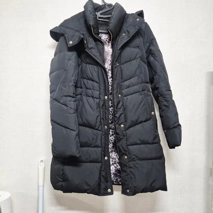 [BUNJANG] JOINUS Black Long Padded Jacket / 조이너스 롱패딩