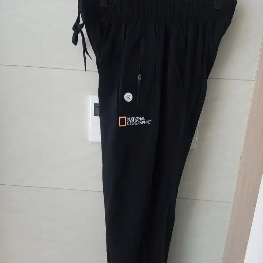 [BUNJANG] National Geographic Summer Cooling Training Pants - Black, Size S / 내셔널지오그래픽 여름용 냉감팬츠 S 블랙 새상품