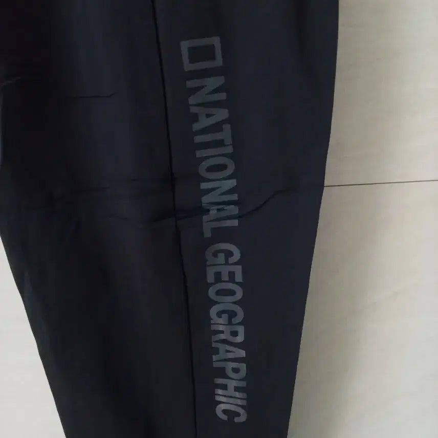[BUNJANG] National Geographic Summer Cooling Training Pants - Black, Size S / 내셔널지오그래픽 여름용 냉감팬츠 S 블랙 새상품