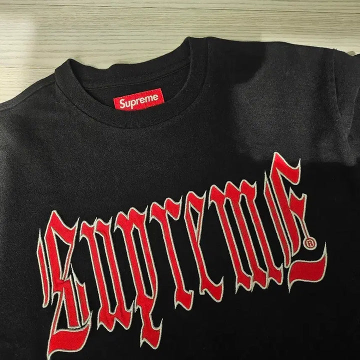 [BUNJANG] Supreme Old English T-Shirt Black (Size S) / 슈프림 올드 잉글리쉬 반팔 s