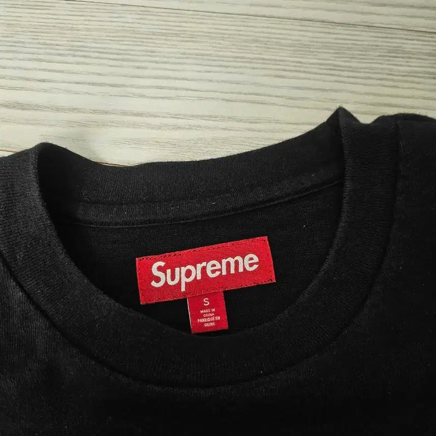 [BUNJANG] Supreme Old English T-Shirt Black (Size S) / 슈프림 올드 잉글리쉬 반팔 s