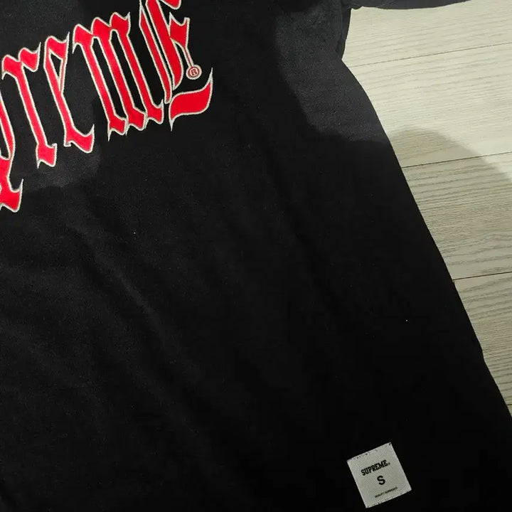 [BUNJANG] Supreme Old English T-Shirt Black (Size S) / 슈프림 올드 잉글리쉬 반팔 s