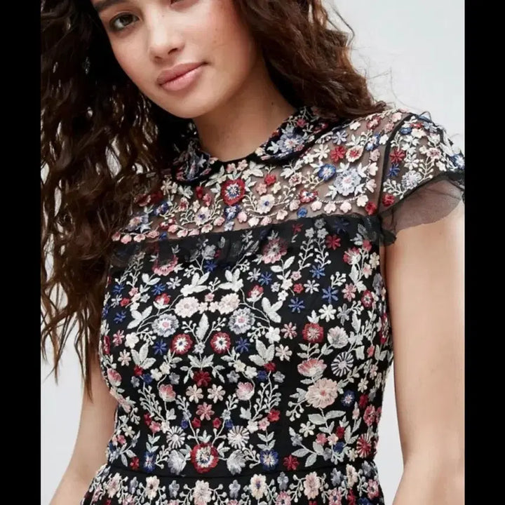 [BUNJANG] Needle &amp; Thread Embroidered Dress Size 6 / Needle&amp;thread 니들앤스레드 자수 드레스