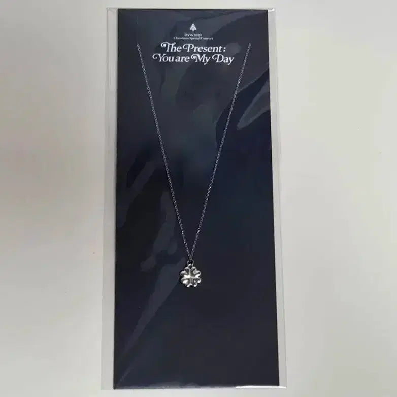[BUNJANG] Day6 Christmas Concert 2023 The Present Necklace / 데이식스 클콘 목걸이