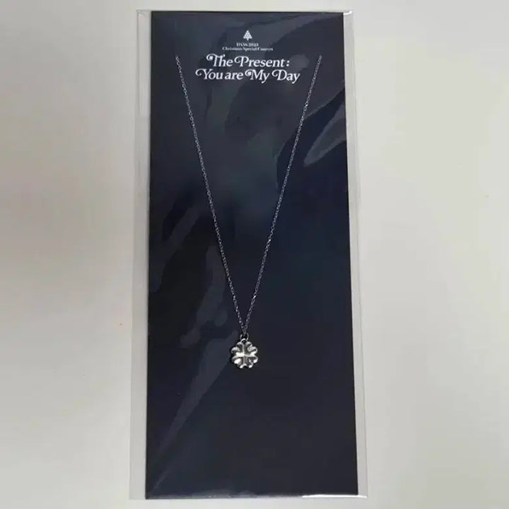 [BUNJANG] Day6 Christmas Concert 2023 The Present Necklace / 데이식스 클콘 목걸이