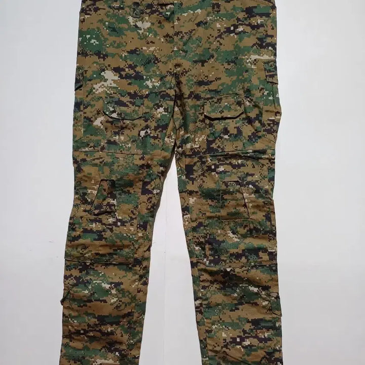[BUNJANG] Outdoor Cargo Pants Camouflage Pattern / 아웃도어 바지