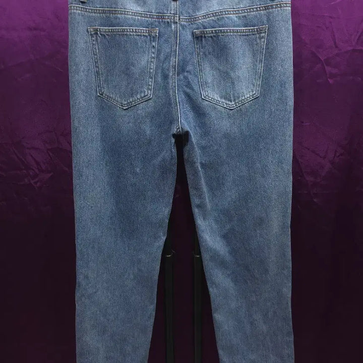 [SOLD OUT] 게스 레귤러 테이퍼 청바지 33