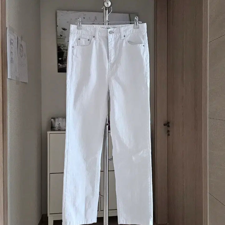 [BUNJANG] Mango Many Please Daily Jeans Off White M / 망고매니플리즈 데일리진 (오프화이트/M)