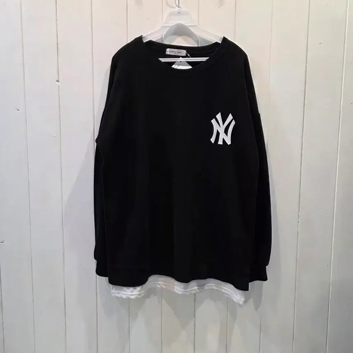 [BUNJANG] MLB Sweatshirt Black / MLB [엠엘비] 맨투맨