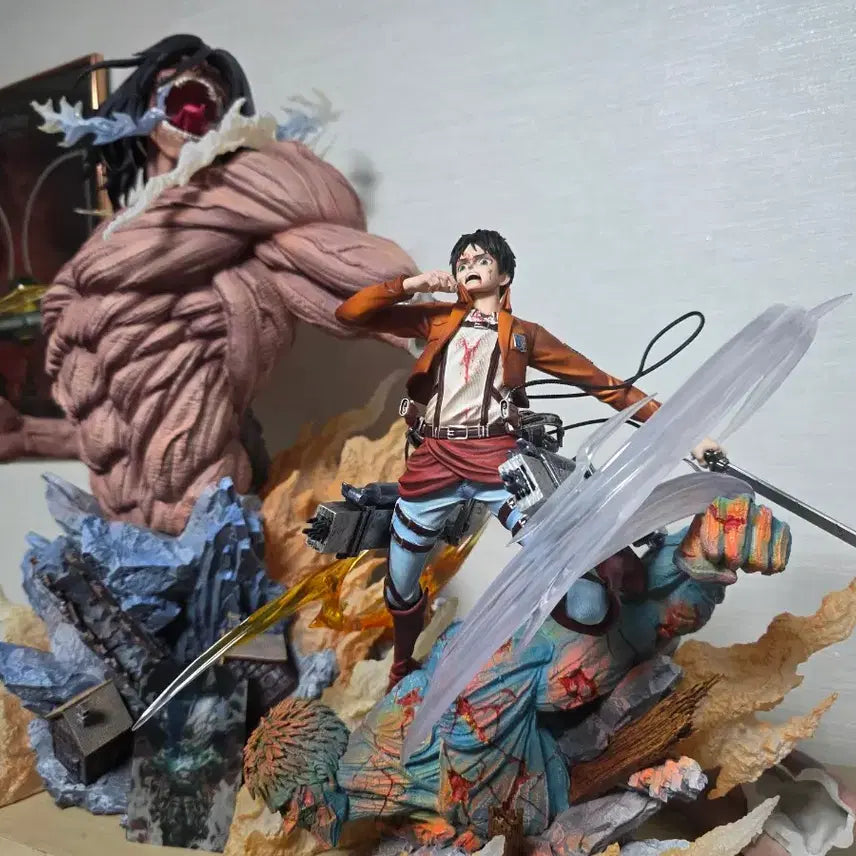 [BUNJANG] Attack on Titan Eren Yeager Figure (Damaged) / 진격의 거인 에렌